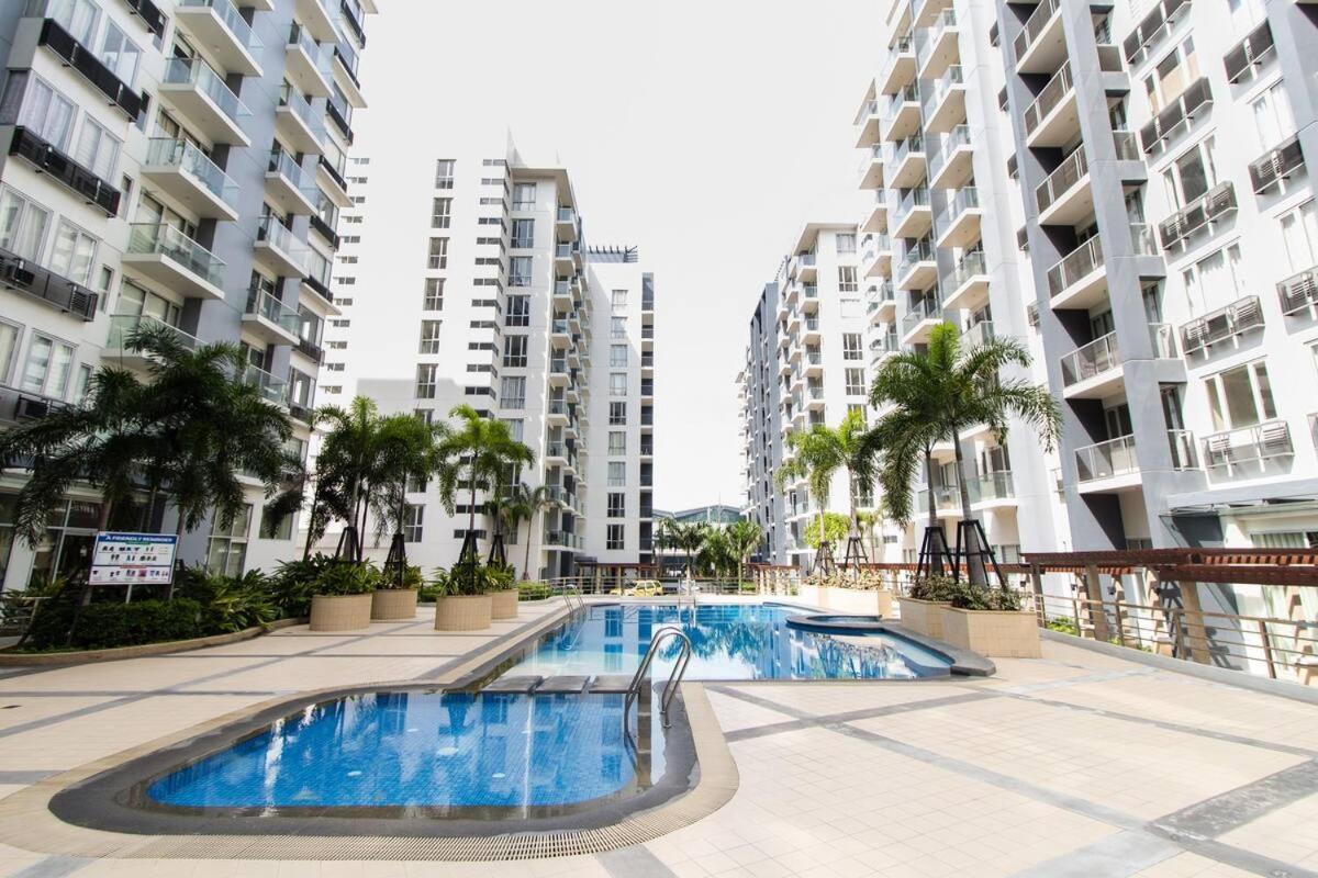 2 Bedroom Condo Apartment Near Naia 3 Pasay City Манила Экстерьер фото